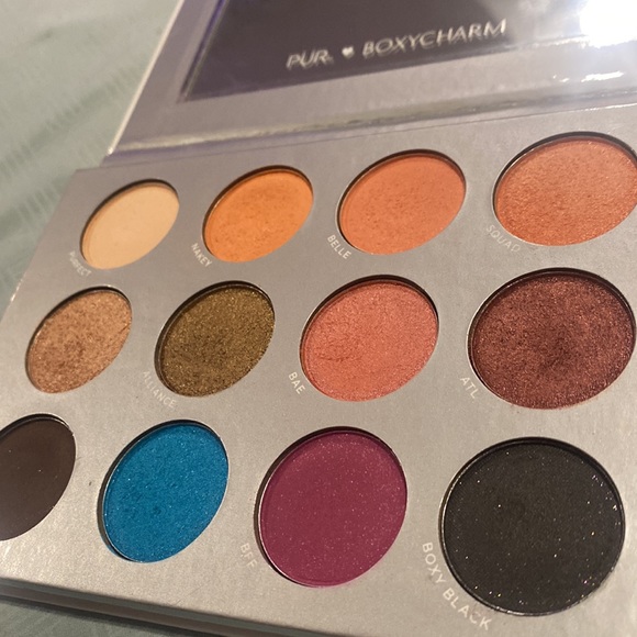PUR X BoxyCharm Eyeshadow Palette - Picture 2 of 4